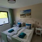 Ostsee-feeling In - Kapitaen Nemo - Meer- Und Strandnah - Grosser Suedbalkon - Blick Ins Gruene Appartement