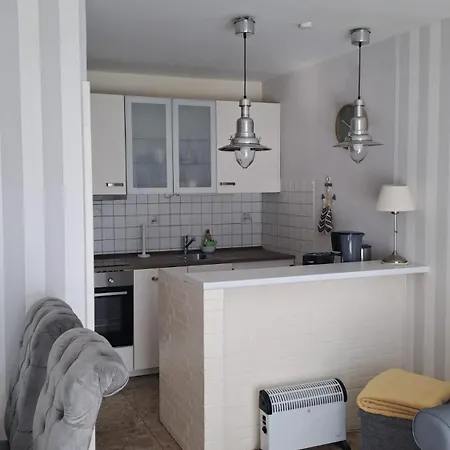 Ostsee-feeling In - Kapitaen Nemo - Meer- Und Strandnah - Grosser Suedbalkon - Blick Ins Gruene Apartament Hohwacht